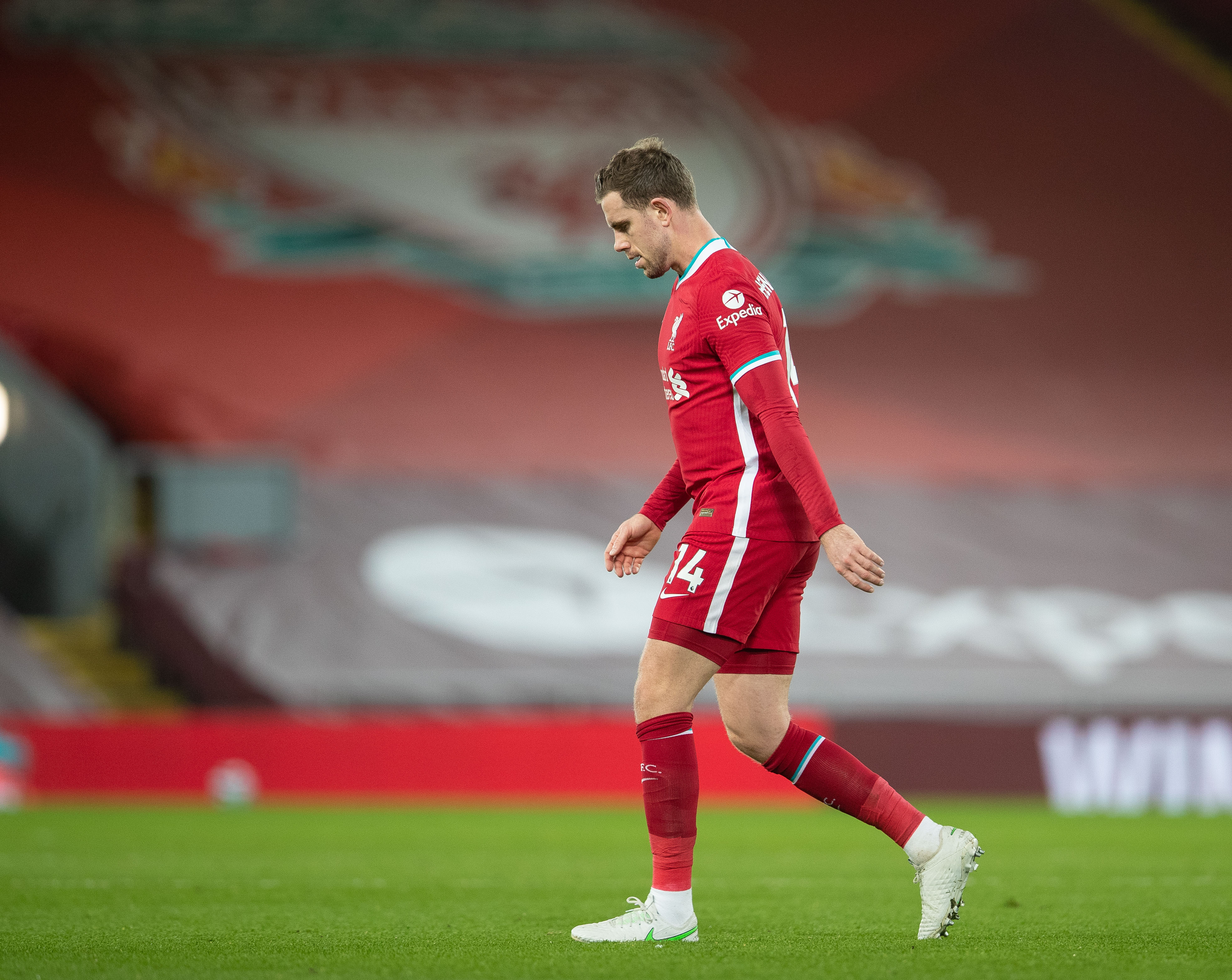 丹-伯恩：孙兴慜是英超的传奇人物；韩国行只有美好的回忆（丹-伯恩：孙兴慜堪称英超传奇，韩国之旅尽是美好回忆）