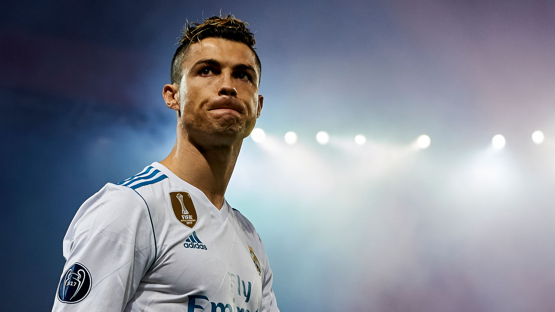 官方：格列兹曼荣膺2025金足奖（官方宣布：格列兹曼斩获2025年金足奖）