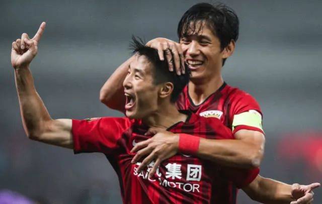 李国旭：联赛期接到有关部门的电话，希望我去竞聘国足主帅（李国旭：联赛期间接到相关部门来电，邀我竞聘国足主帅）