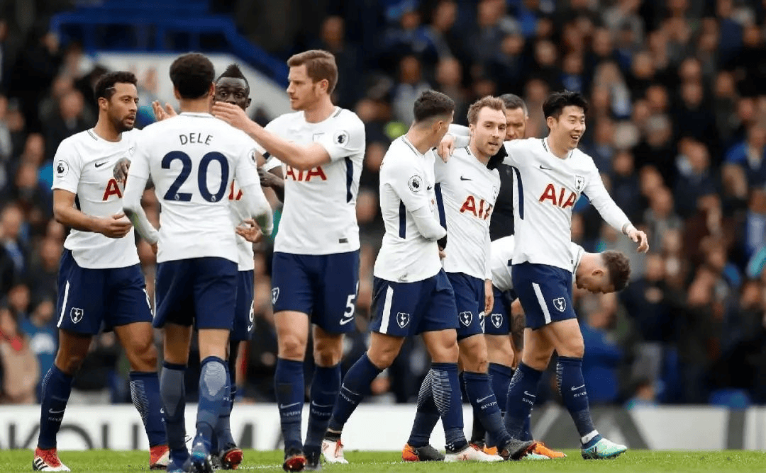 美记：热火拥有相当多资产可换字母哥，报价比许多球队都更好（美记：热火筹码雄厚，交易字母哥的报价优于多数球队）