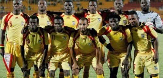 《在场外》视频栏目｜对话辽宁铁人：家乡、平常心和关于中超的明天（在场外特别视频：与辽宁铁人聊家乡、平常心及中超的未来）